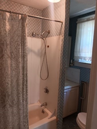 45 Merrimac Avenue Springfield, MA 01104 - Photo 15 of 16 Gallery Image 15