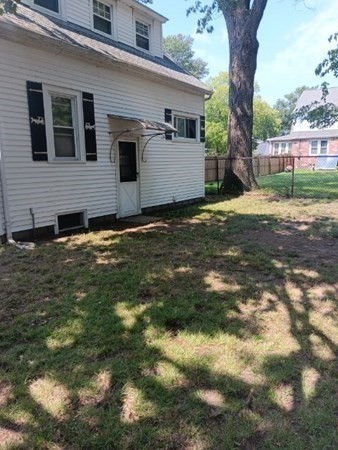 45 Merrimac Avenue Springfield, MA 01104 - Photo 5 of 16 Gallery Image 5