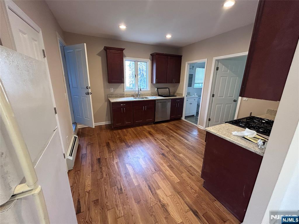 215 Wagaraw Road Hawthorne, NJ 07506 - Photo 9 of 11 Gallery Image 9