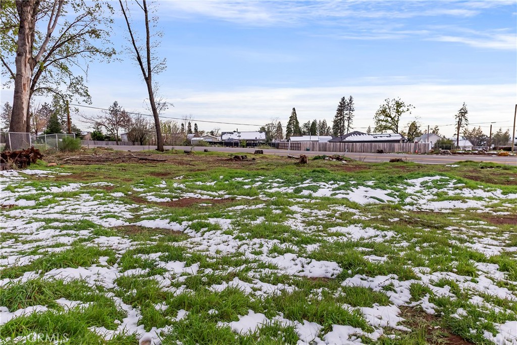 1087 Pearson Road Paradise, CA 95969 - Photo 11 of 15 a view of a city