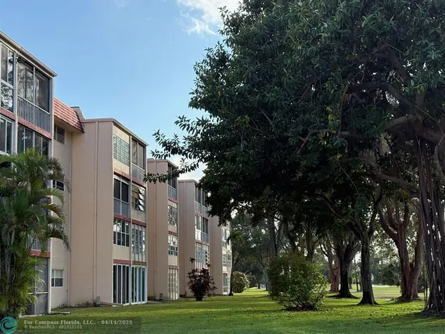 a sign that is on the side of a road