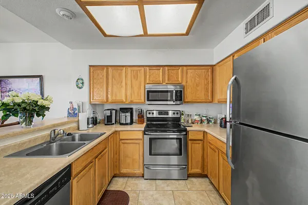 $385,000 | 20030 North 14th Avenue, Phoenix, AZ 85027