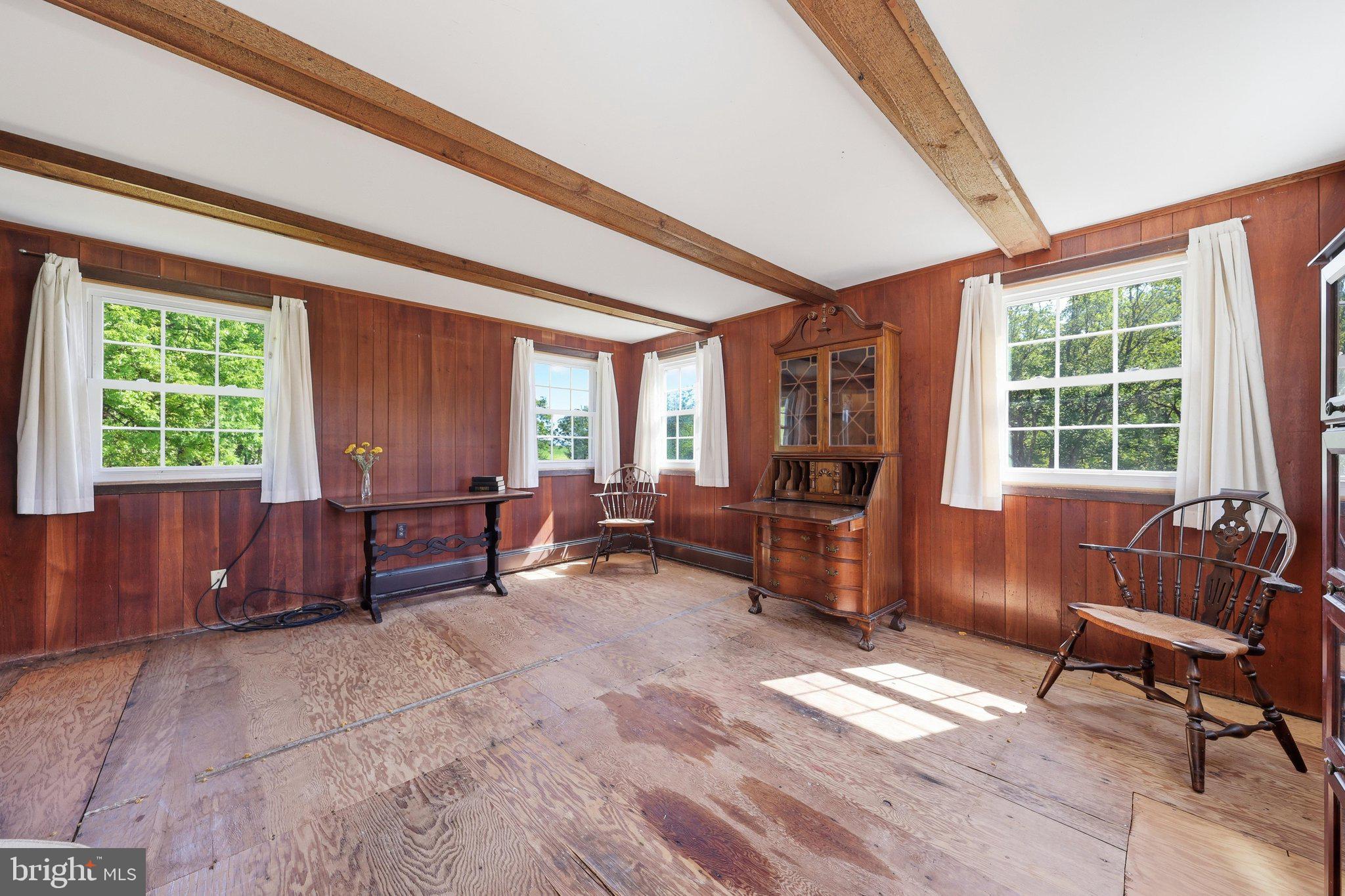 11801 Warner Road Keymar, MD 21757 - Photo 25 of 71 Family Room