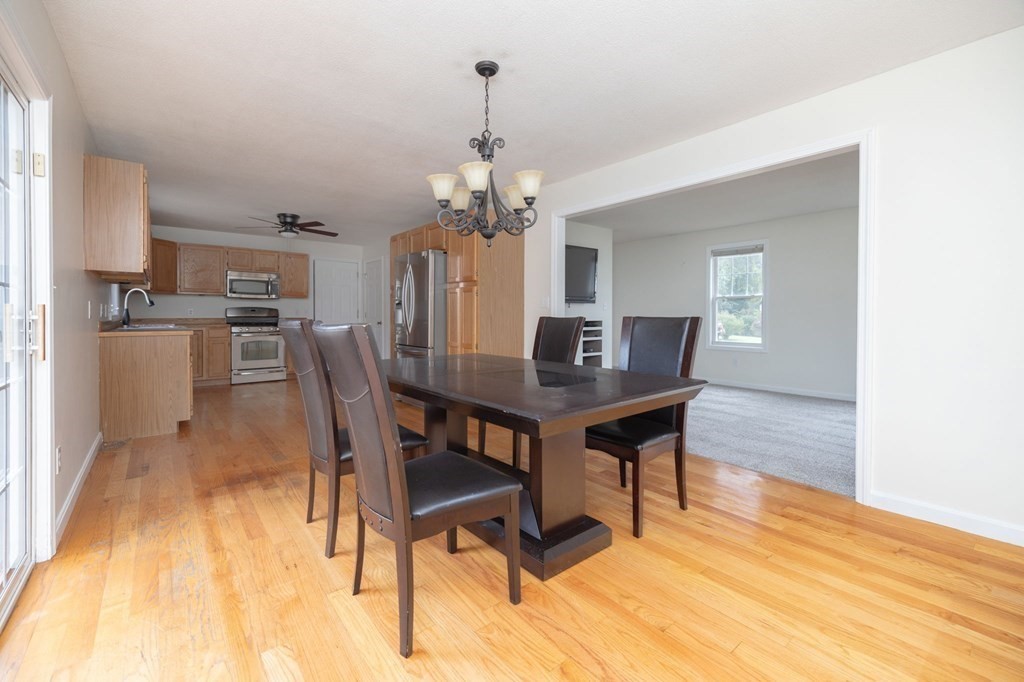 156 Fair Oak Road Springfield, MA 01128 - Photo 15 of 42