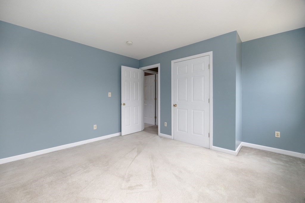 156 Fair Oak Road Springfield, MA 01128 - Photo 29 of 42