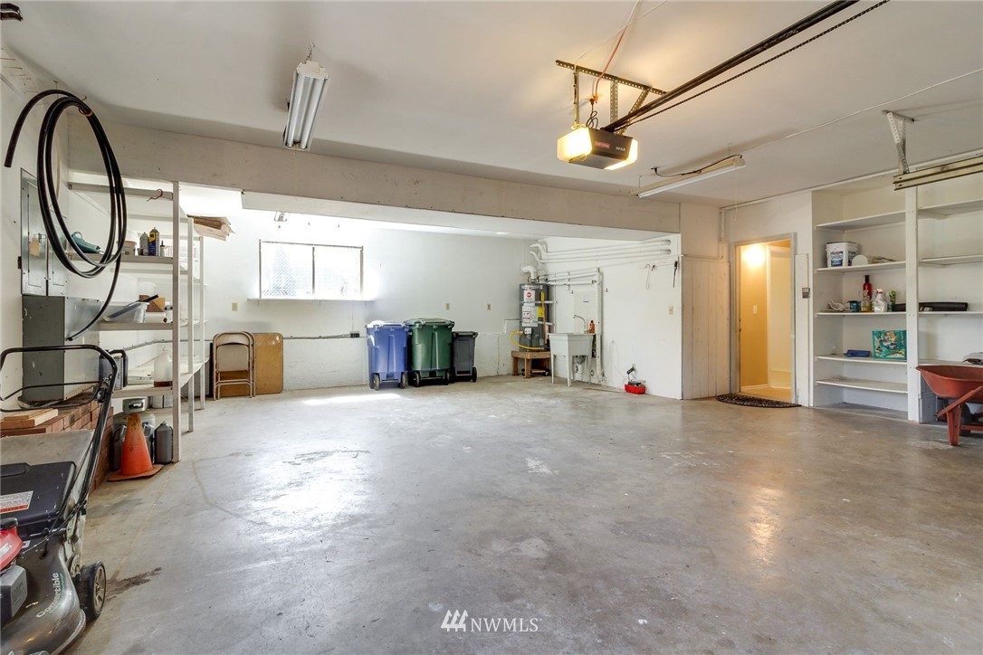 9211 Northeast 180th Street Bothell, WA 98011 - Photo 13 of 15 Gallery Image 13