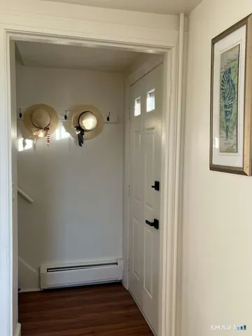 $306,000 | 34 Buckingham Avenue, Norwich, CT 06360