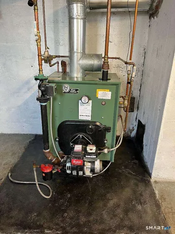 $306,000 | 34 Buckingham Avenue, Norwich, CT 06360