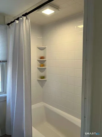 $306,000 | 34 Buckingham Avenue, Norwich, CT 06360