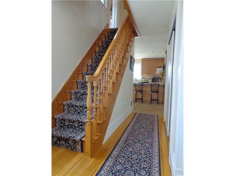120 Ferry Road Augusta, ME 04330 - Photo 7 of 35 Hallway.
