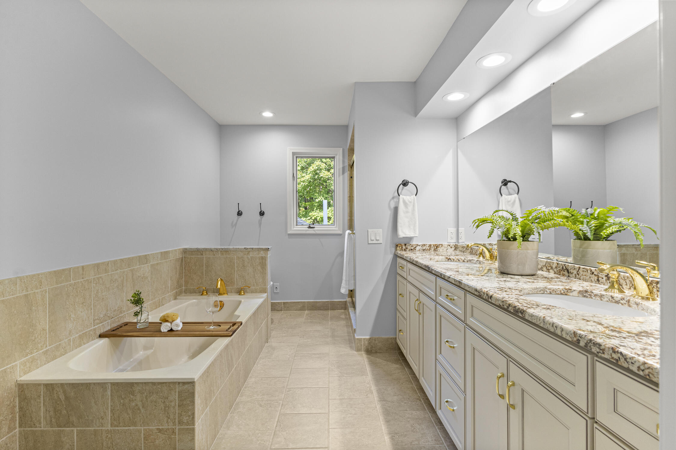 27155 Drake Road Farmington Hills, MI 48331 - Photo 41 of 55 43