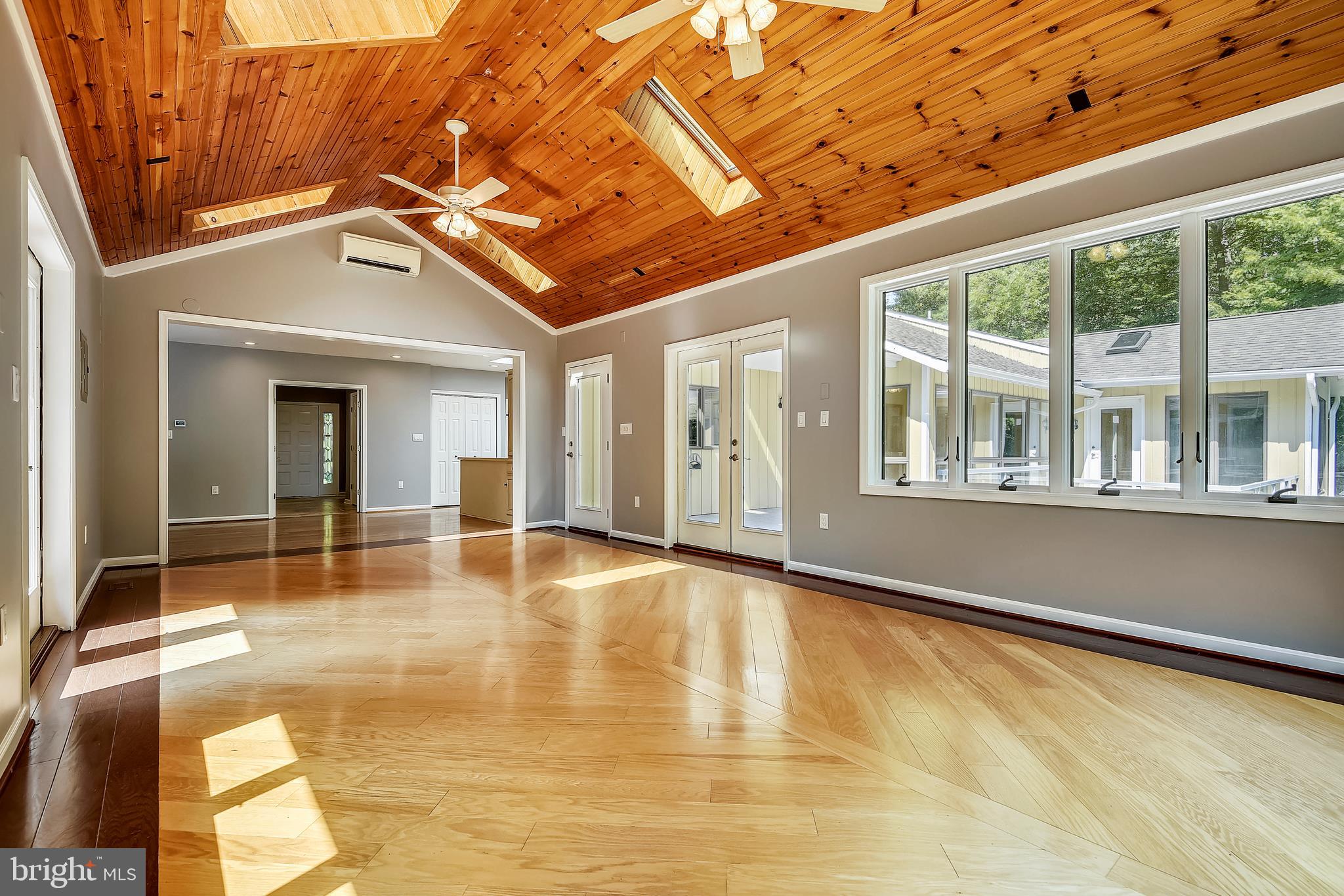 3309 Old Point Road Edgewater, MD 21037 - Photo 16 of 39 Sun Room