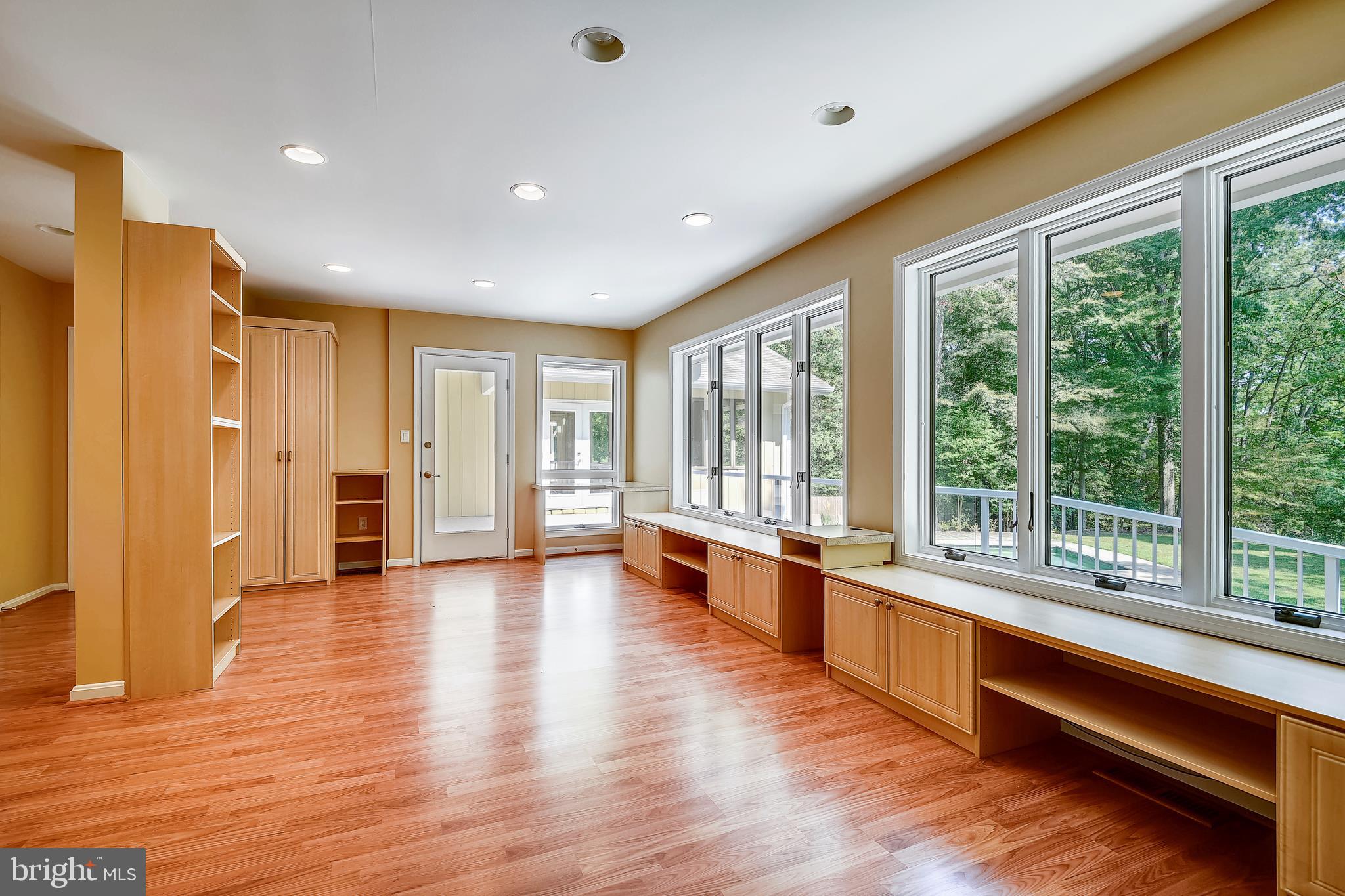 3309 Old Point Road Edgewater, MD 21037 - Photo 24 of 39 Main Level Office/ Possible Additional Bedroom