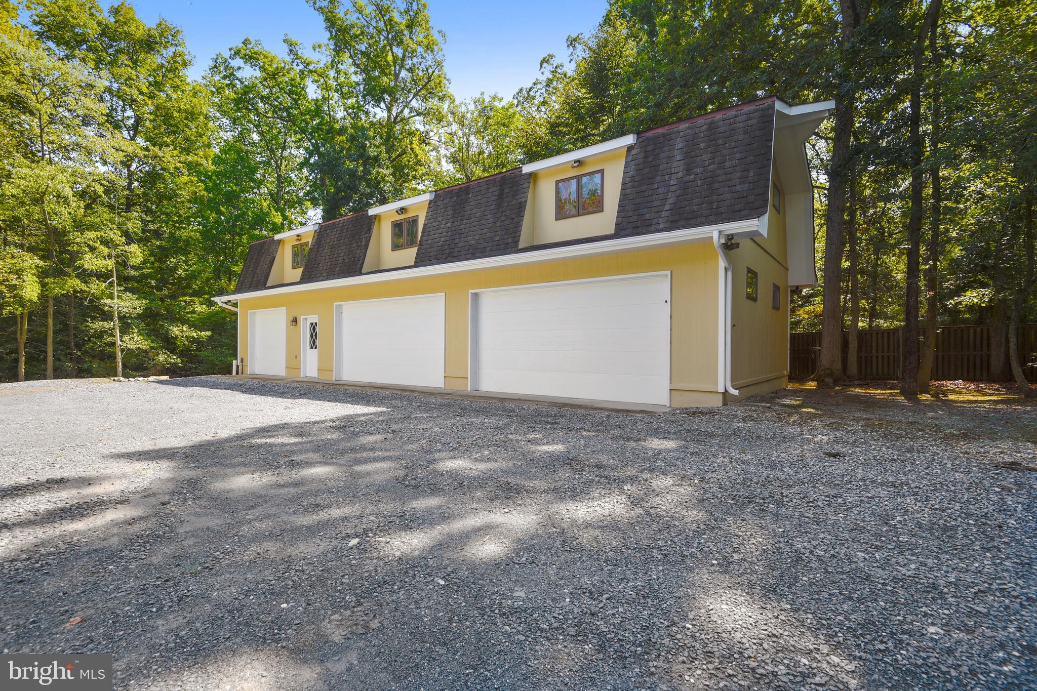 3309 Old Point Road Edgewater, MD 21037 - Photo 35 of 39 Detached Five Car Garage w/finished 2nd Level