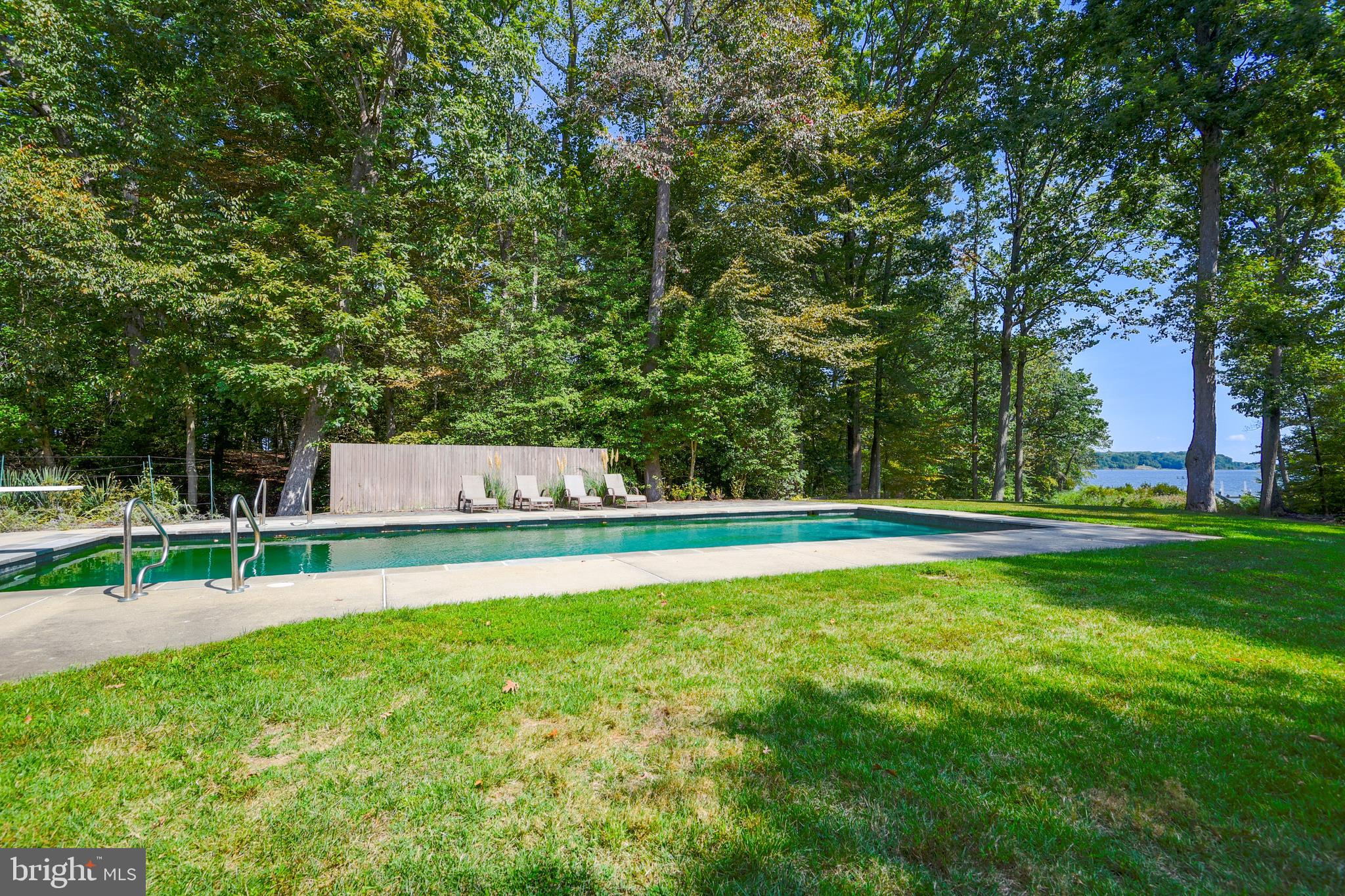 3309 Old Point Road Edgewater, MD 21037 - Photo 7 of 39 Rear Yard