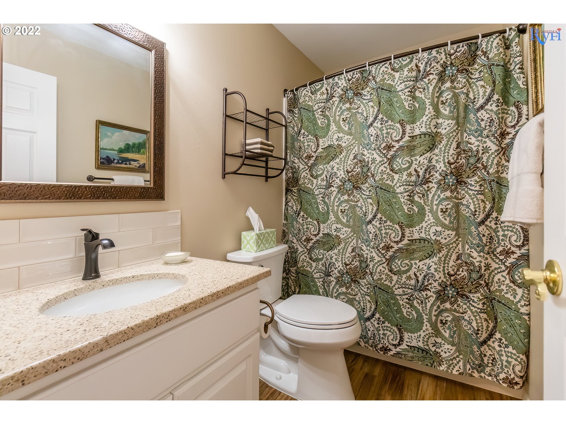 13030 South Freeman Road Mulino, OR 97042 - Photo 30 of 32 Bathroom