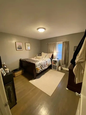 $3,000 | 93 Huxley Avenue, Providence, RI 02908