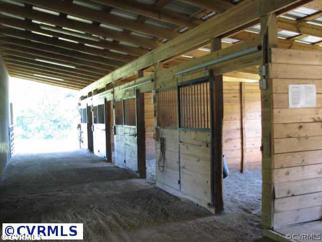 3259 Maidens Road Powhatan, VA 23139 - Photo 6 of 12 Stable/Barn - 9 stalls