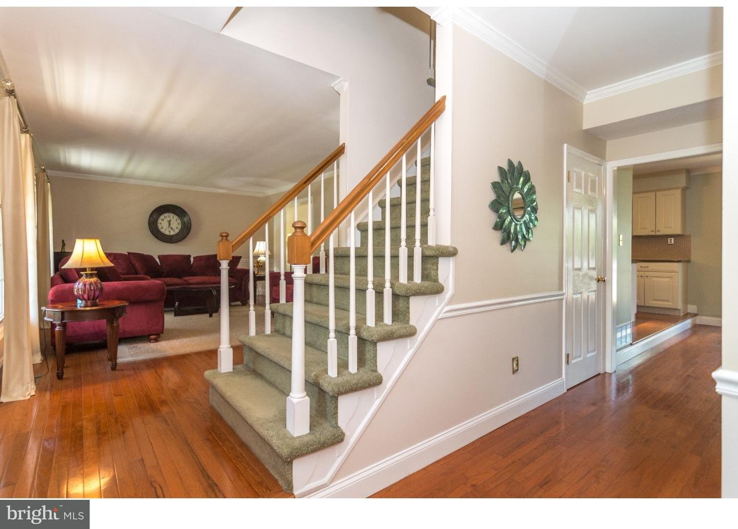 110 Olde Pilgrim Road Dublin, PA 18917 - Photo 4 of 15 Foyer