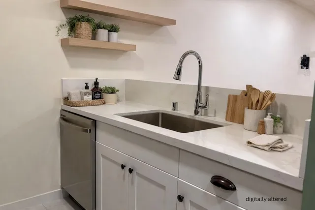 a close view of sink and tap