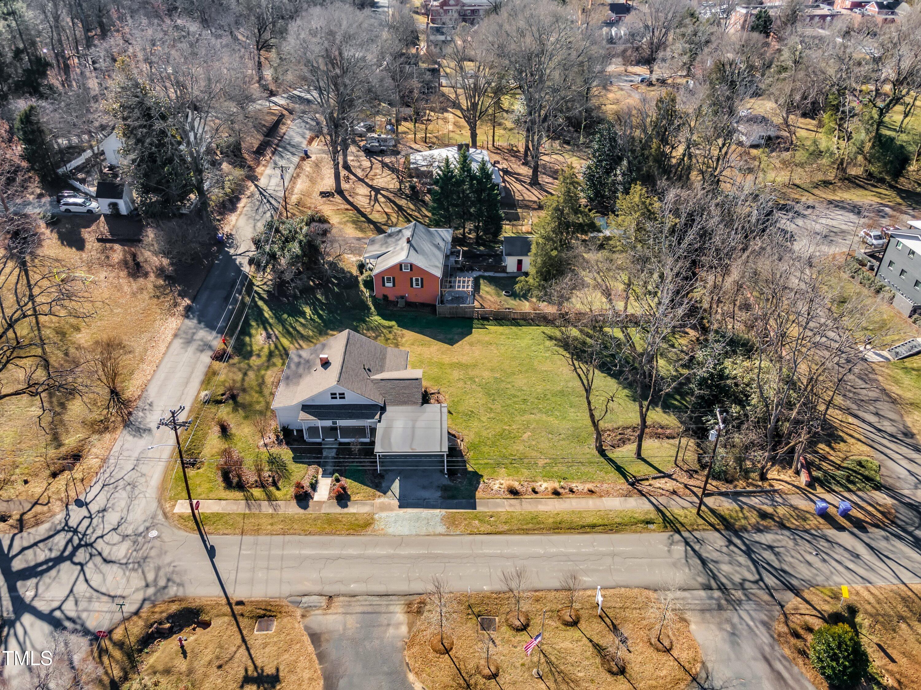 152 East Tryon Street Hillsborough, NC 27278 - Photo 30 of 34