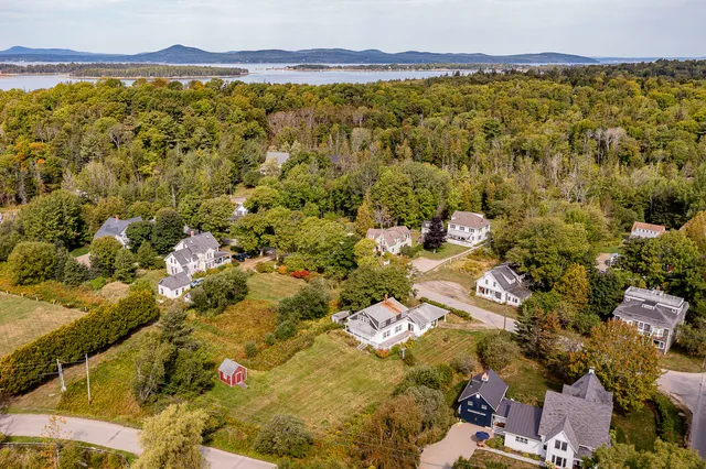 $385,000 | 108 Derby Road, Islesboro, ME 04848