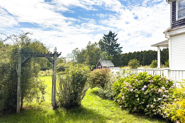 $385,000 | 108 Derby Road, Islesboro, ME 04848