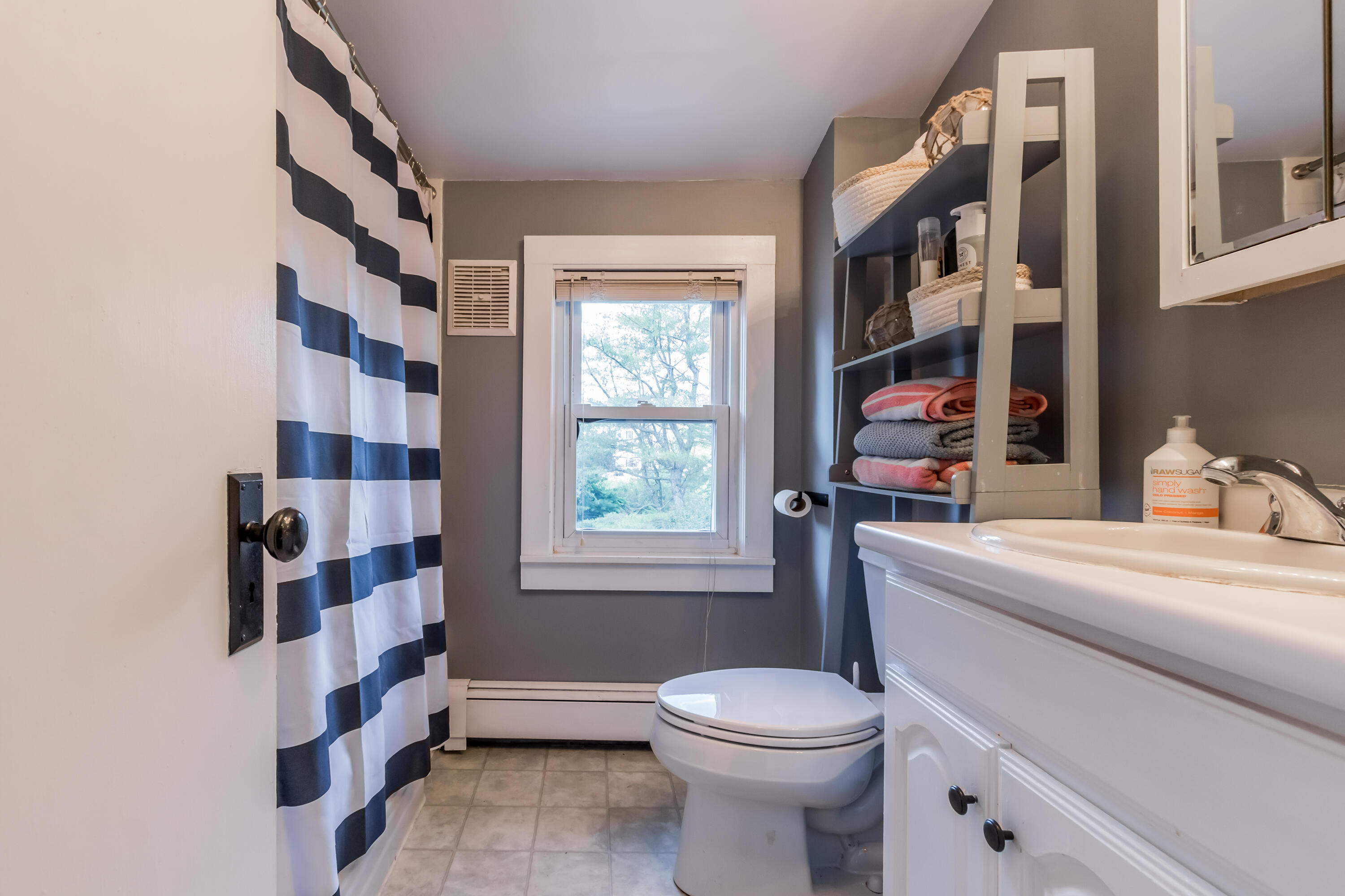 16 Broadturn Road Scarborough, ME 04074 - Photo 21 of 29 20220713JH-71029