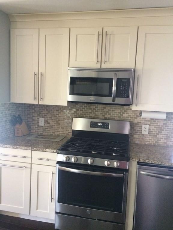 33 Topping Road Andover, MA 01810 - Photo 5 of 22