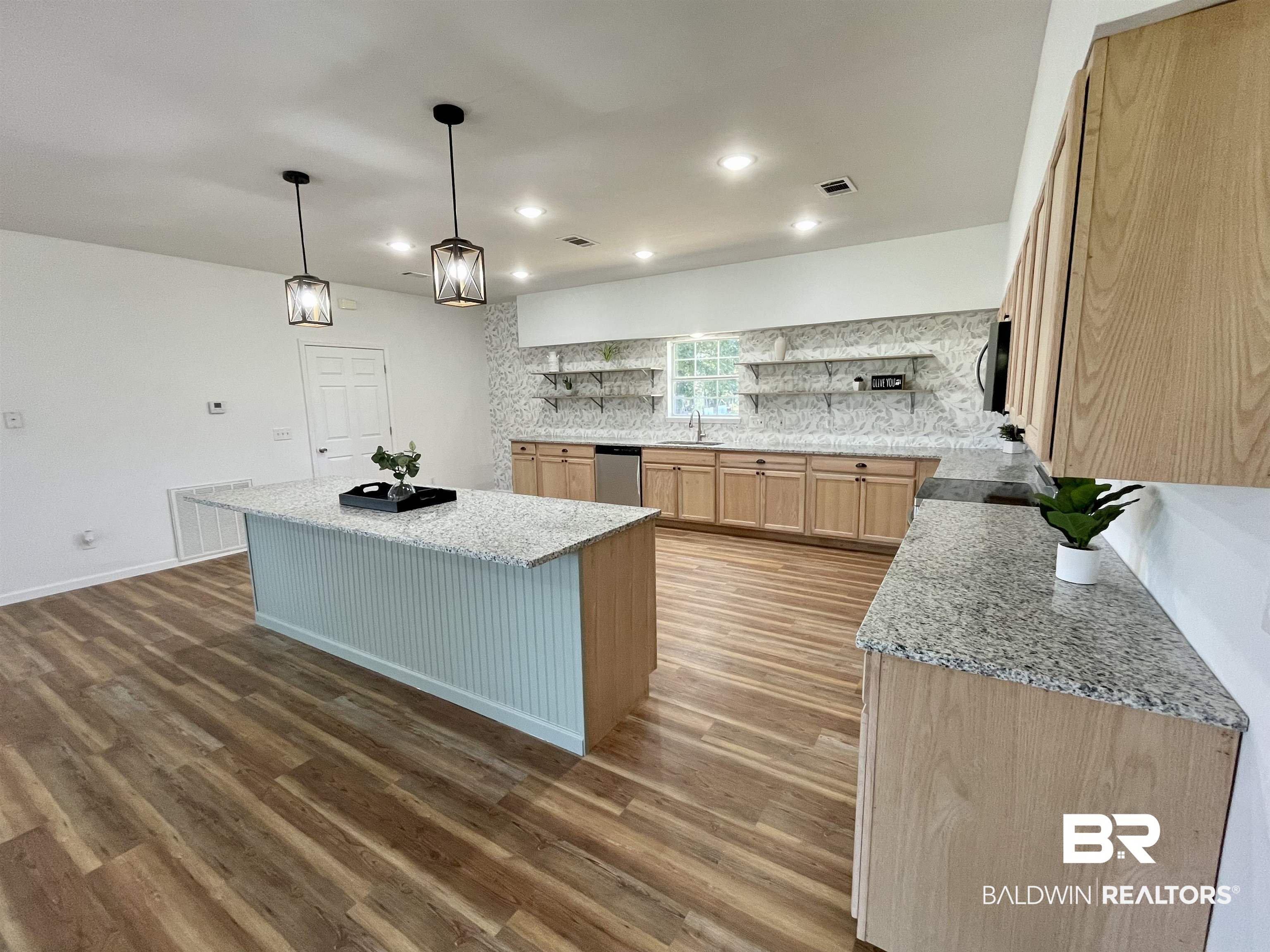 1649 McCullough Road Atmore, AL 36502 - Photo 15 of 39 Kitchen