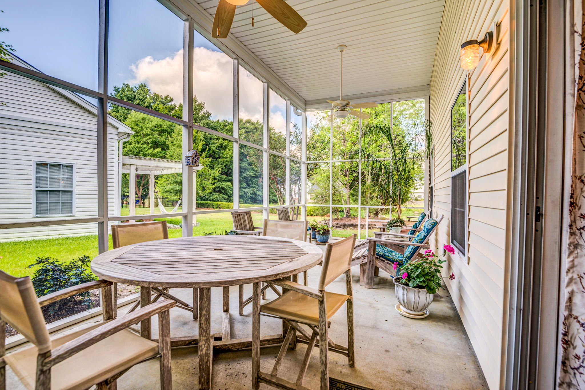 157 Sugar Magnolia Way Charleston, SC 29414 - Photo 27 of 35 157 Sugar Magnolia-25
