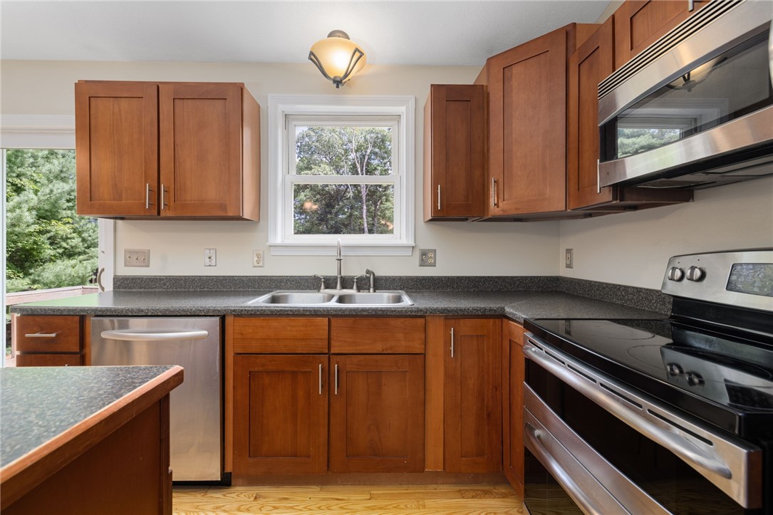 58 Baker Pines Road Richmond, RI 02898 - Photo 15 of 43 Gallery Image 15