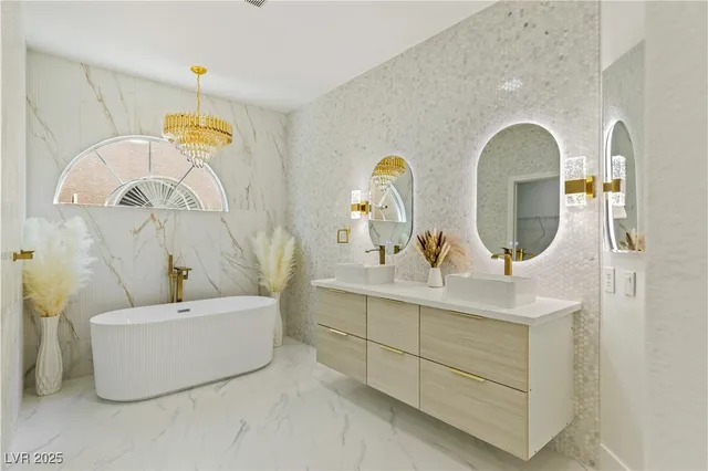 $799,000 | 9669 Black Coyote Court, Las Vegas, NV 89139