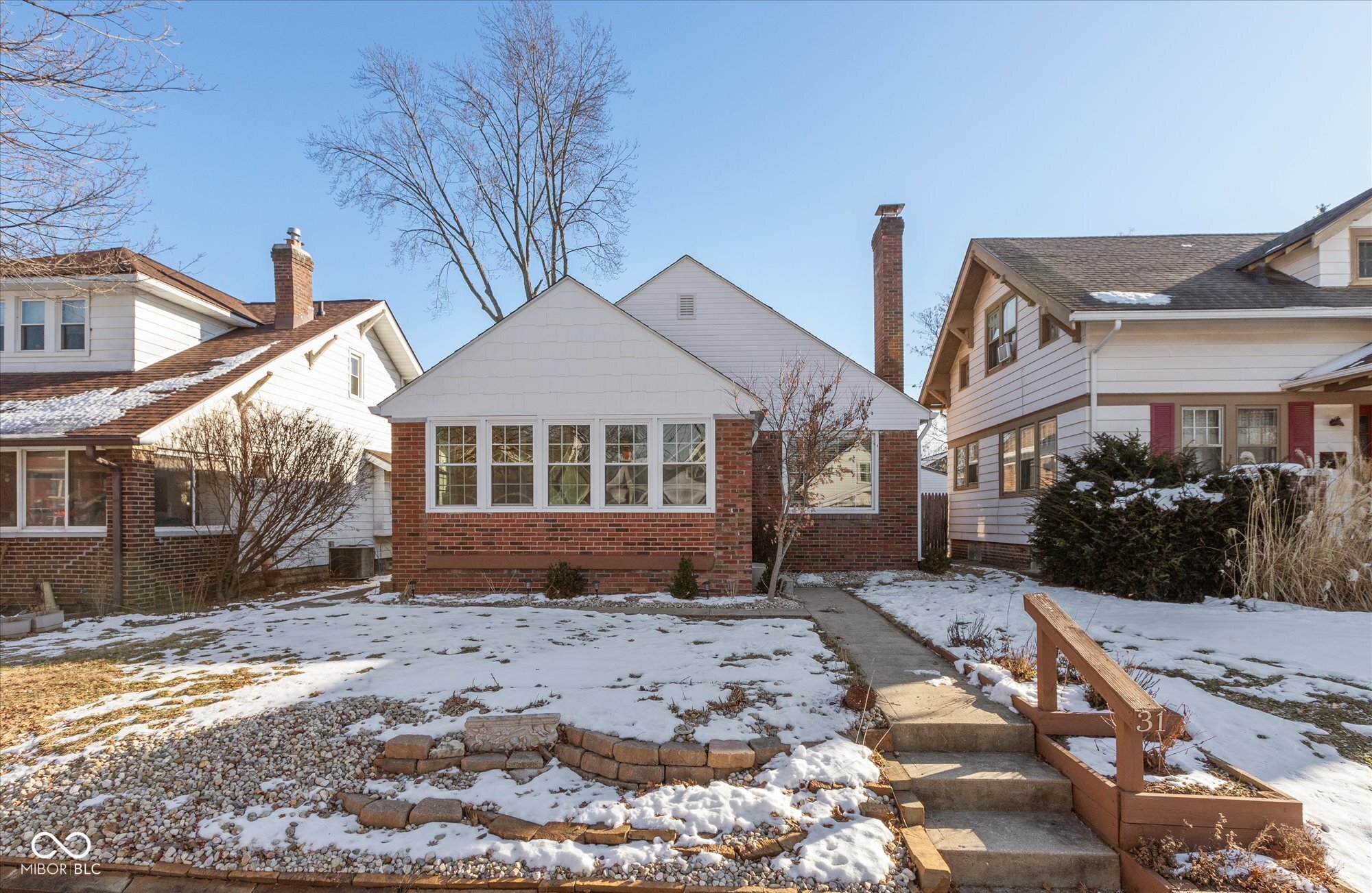 31 North Kenmore Road Indianapolis, IN 46219 - Photo 2 of 23 Gallery Image 2