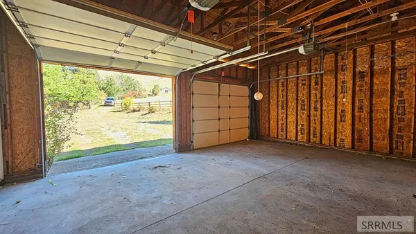 $489,500 | 53 Runnin Bear Road, Carmen, ID 83462