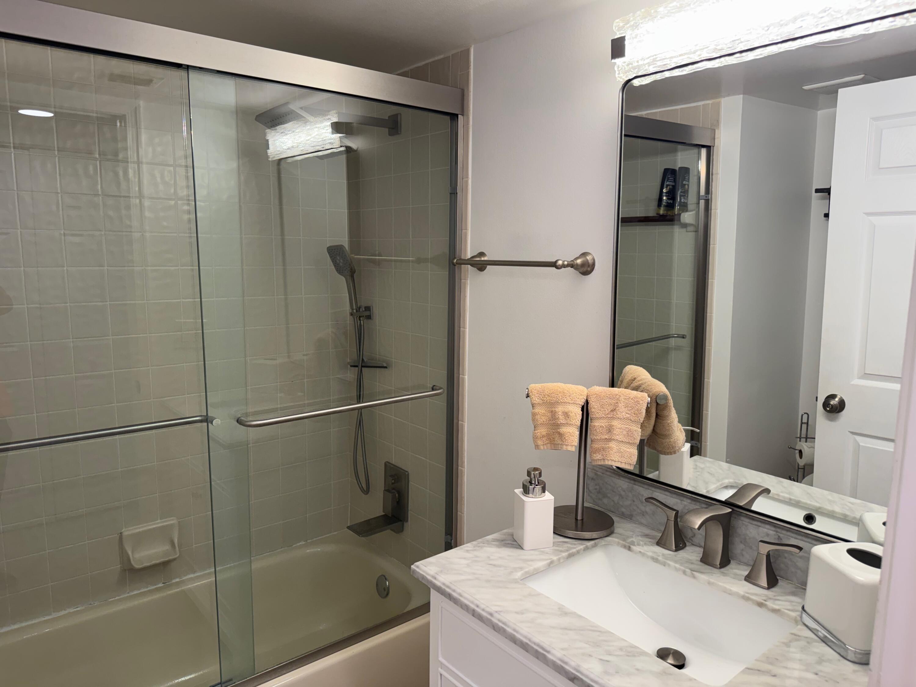 17274 Boca Club Boulevard, Unit 2308 Boca Raton, FL 33487 - Photo 9 of 20 IMG_1659