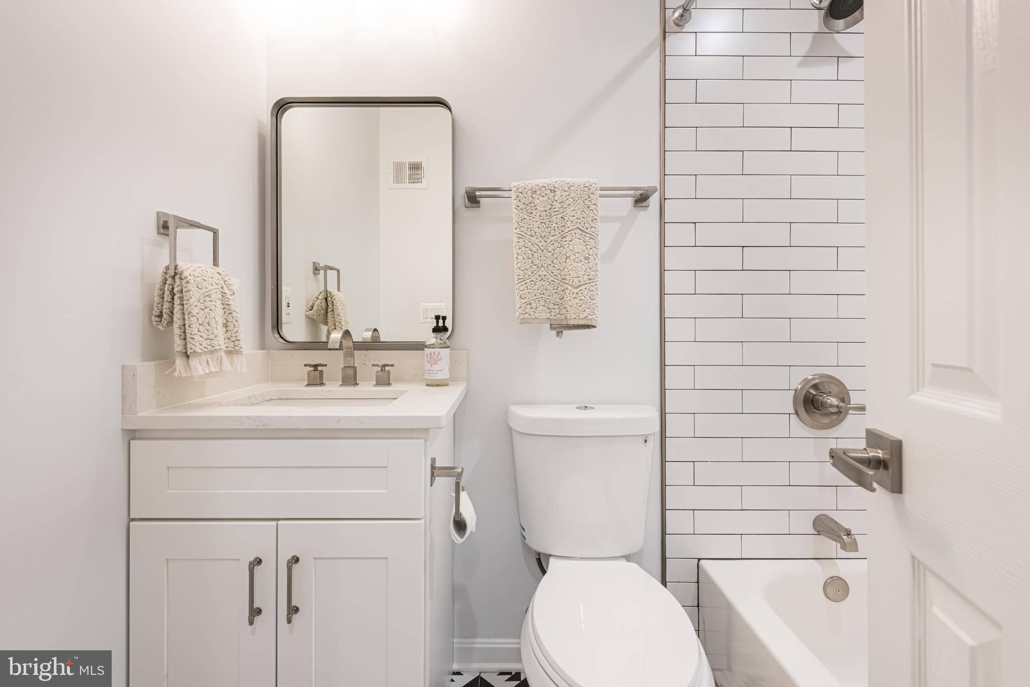 303 Belton Road Silver Spring, MD 20901 - Photo 25 of 43