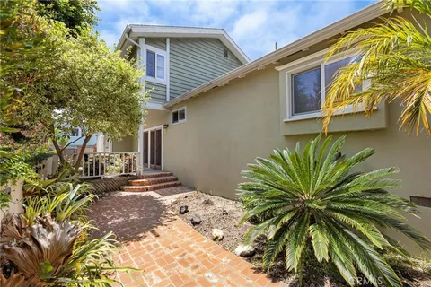 $3,499,000 | 540 24th Street, Manhattan Beach, CA 90266