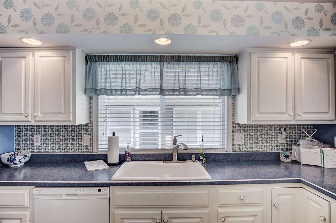 2395 West Sycamore Beach Road Angola, IN 46703 - Photo 11 of 36 Gallery Image 11