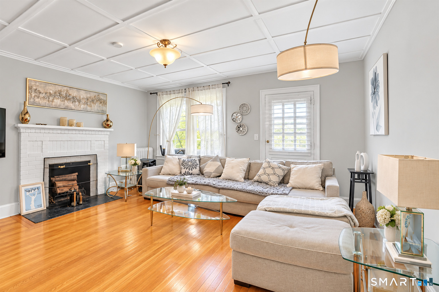 18 Robin Road, Unit 1 West Hartford, CT 06119 - Photo 3 of 30 Gallery Image 3