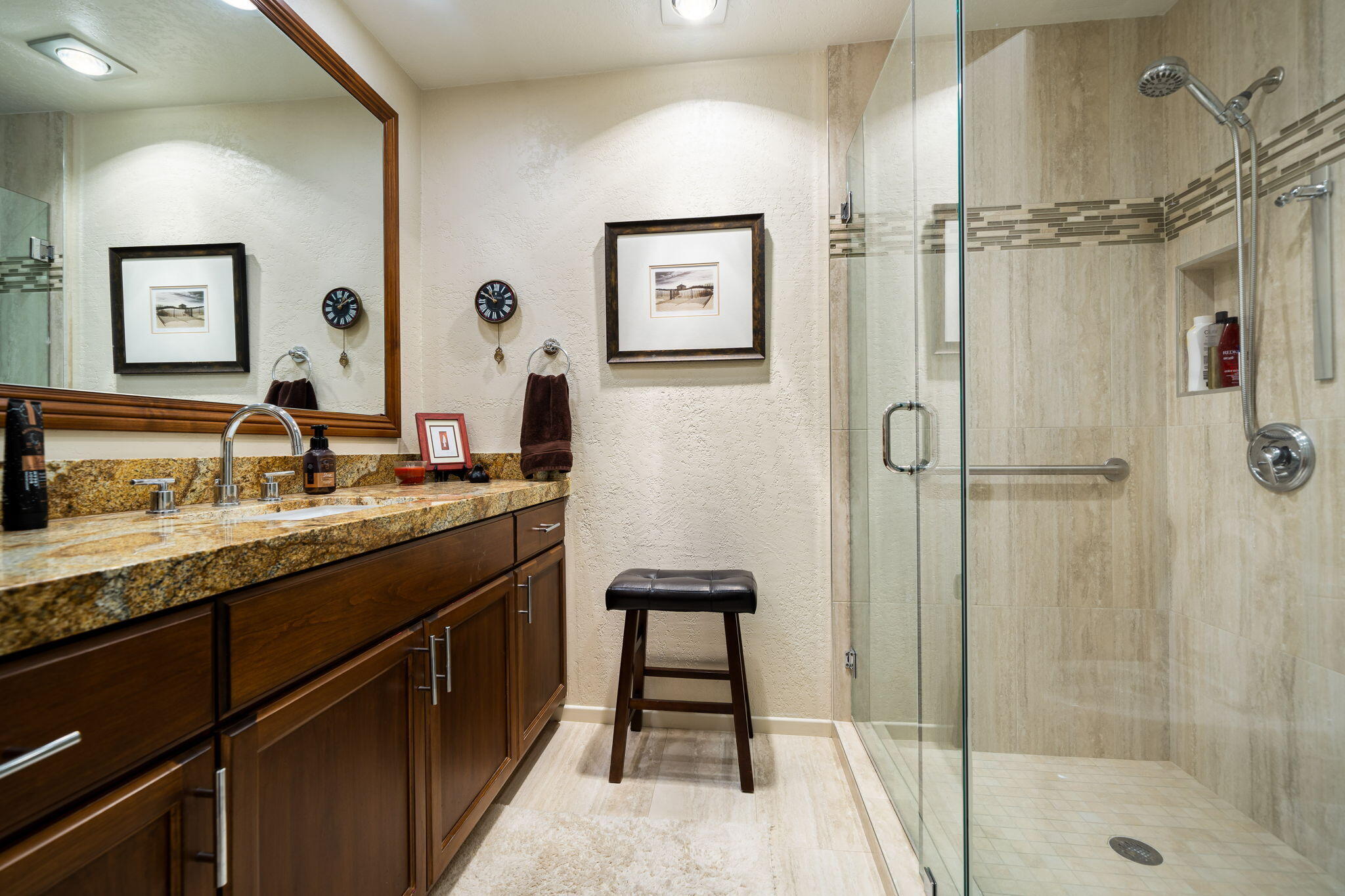 15 Duke Drive Rancho Mirage, CA 92270 - Photo 24 of 45 Guest Bath 2