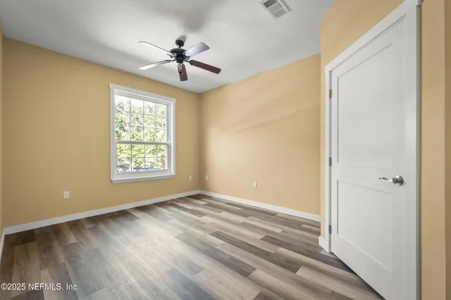 $185,000 | 10550 Baymeadows Road, Unit 1022, Jacksonville, FL 32256