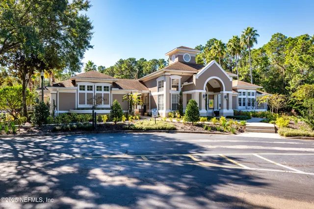 $185,000 | 10550 Baymeadows Road, Unit 1022, Jacksonville, FL 32256