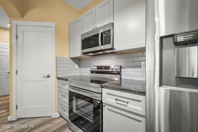 $185,000 | 10550 Baymeadows Road, Unit 1022, Jacksonville, FL 32256