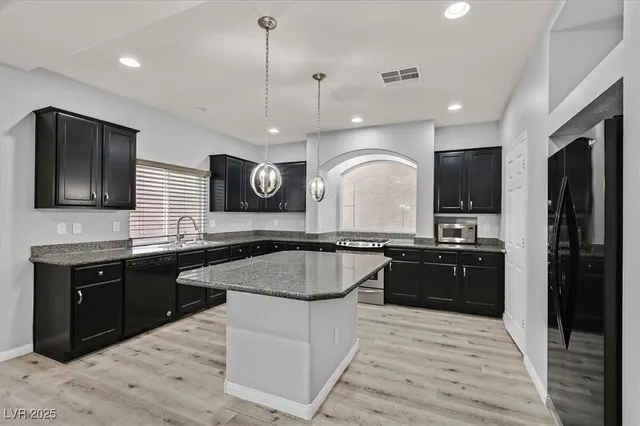 $2,650 | 10031 Alden Creek Street, Las Vegas, NV 89141