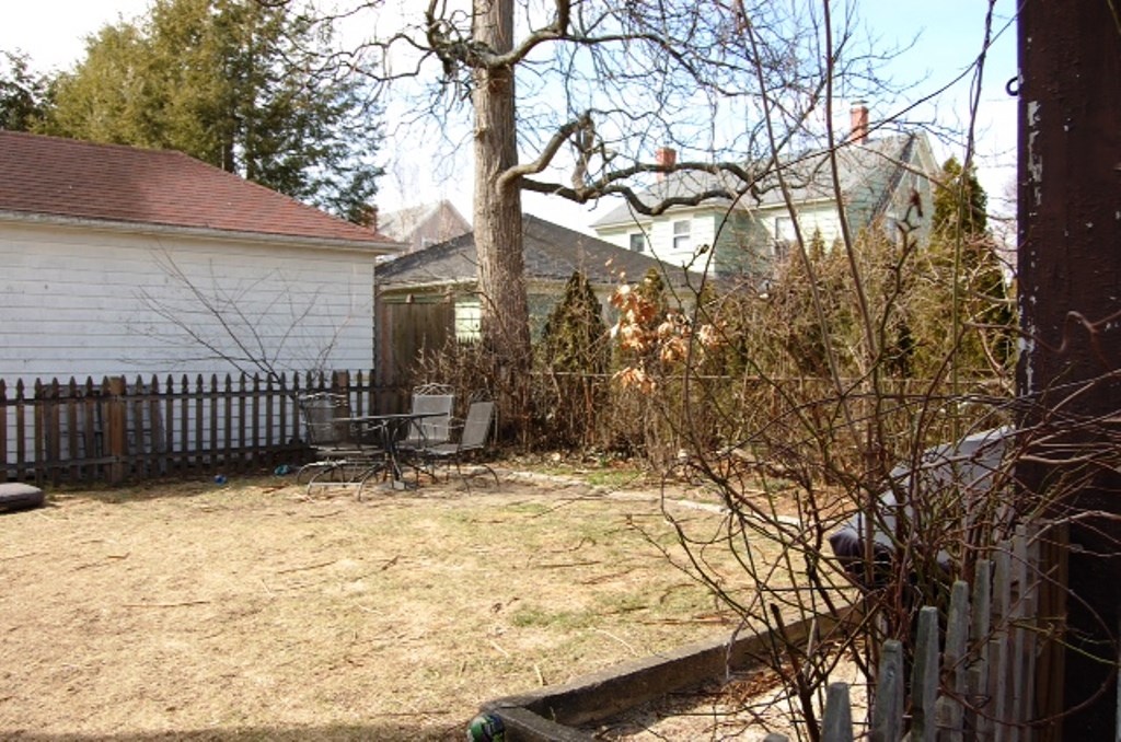 53 Windsor Road, Unit 1 Cranston, RI 02905 - Photo 13 of 14