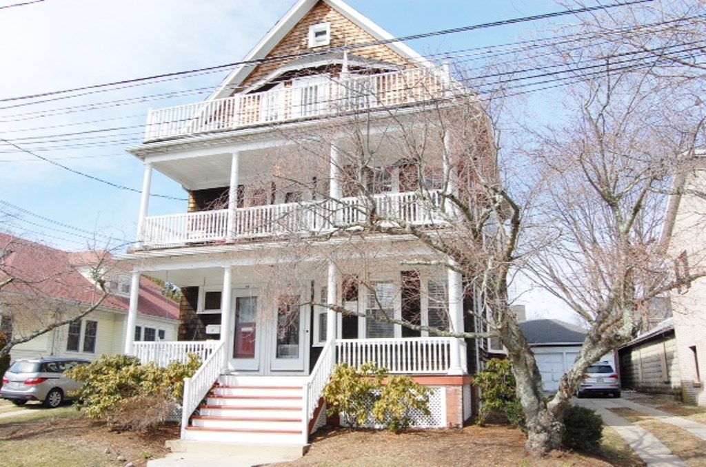 53 Windsor Road, Unit 1 Cranston, RI 02905 - Photo 14 of 14
