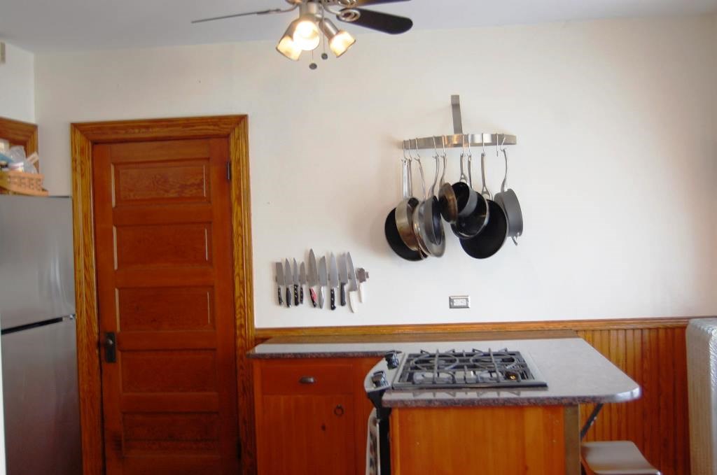 53 Windsor Road, Unit 1 Cranston, RI 02905 - Photo 8 of 14