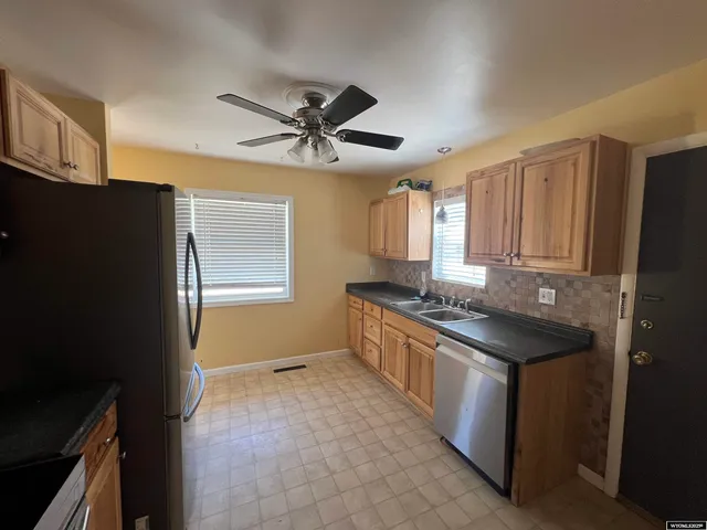 $244,900 | 813 South 15th Street, Worland, WY 82401