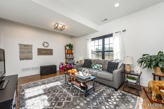 $445,000 | 415 Cook Street, Troy, IL 62294